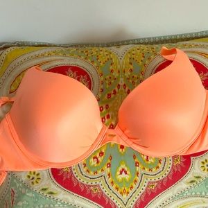 Peach colored Victoria’s Secret bra